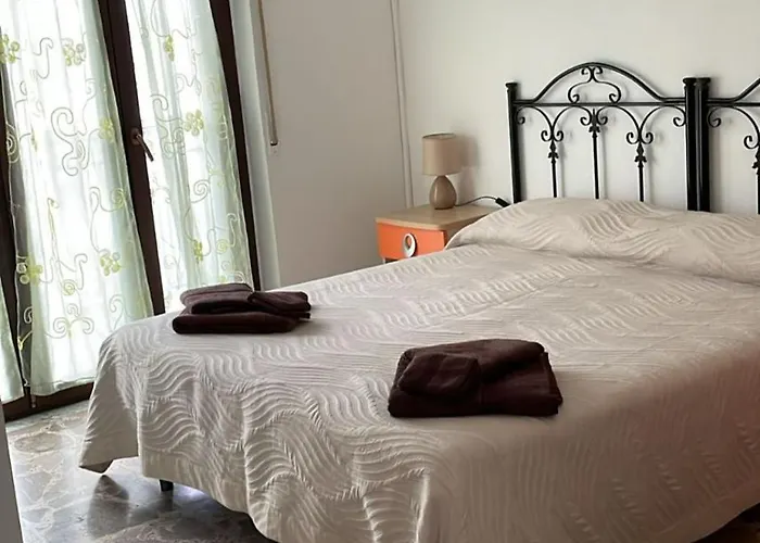 Couette-café Bella Vista 3*